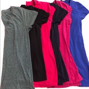 Set/bundle of 6 t-shirts 4 v-neck 2 scoop neck